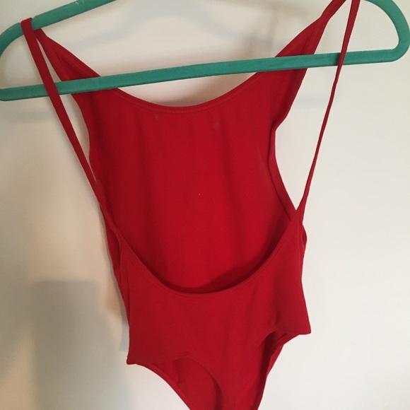 Low back red body suit - Picture 2 of 3
